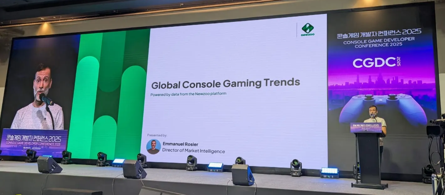 Emmanuel Rosier presenting at CGDC 2025, Seoul